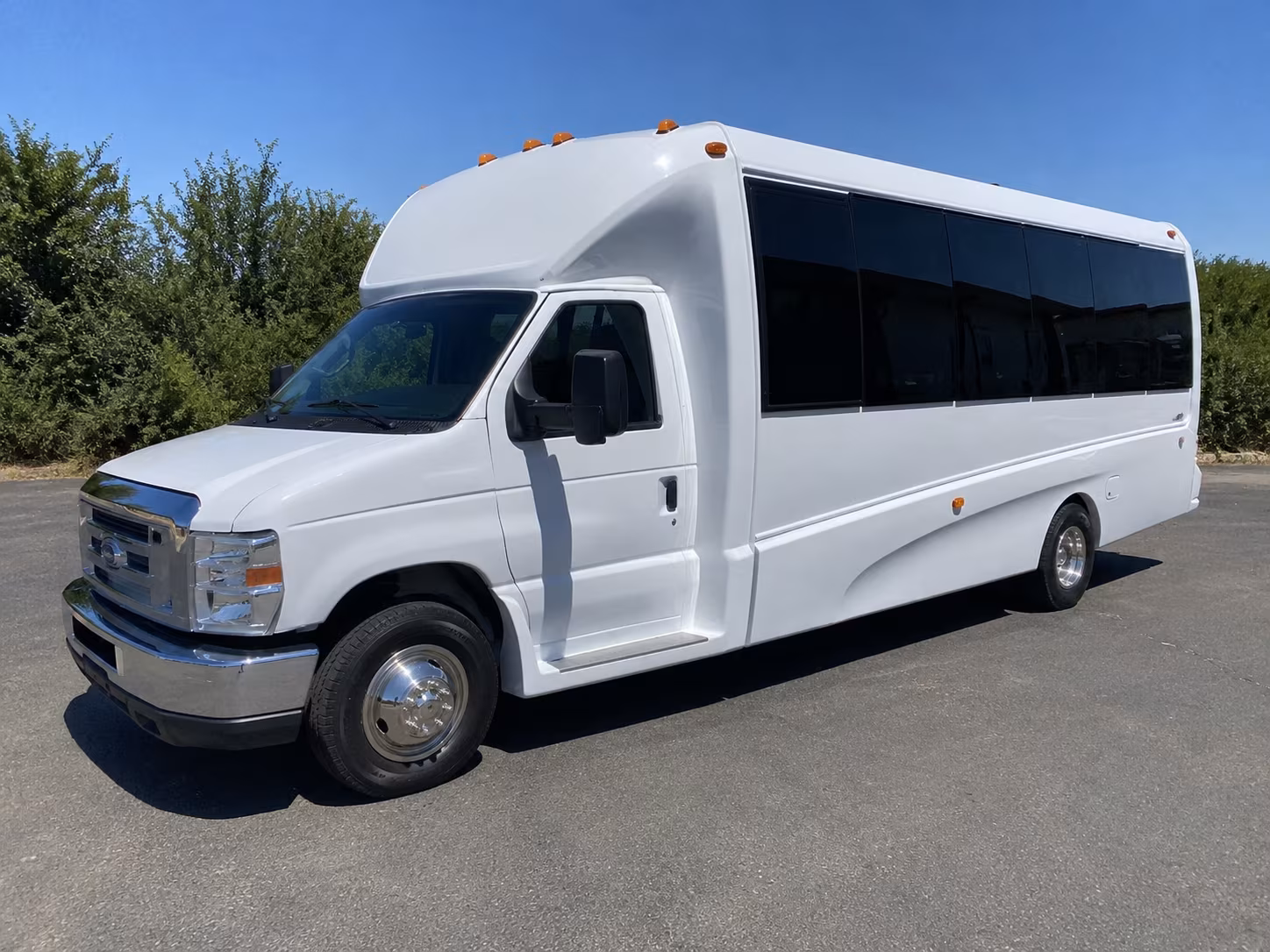 bachelorette wine tours birthday groups and private party bus rentals