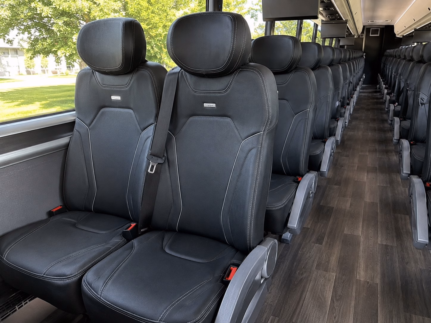 how the type of bus changes the price in kansas city missouri